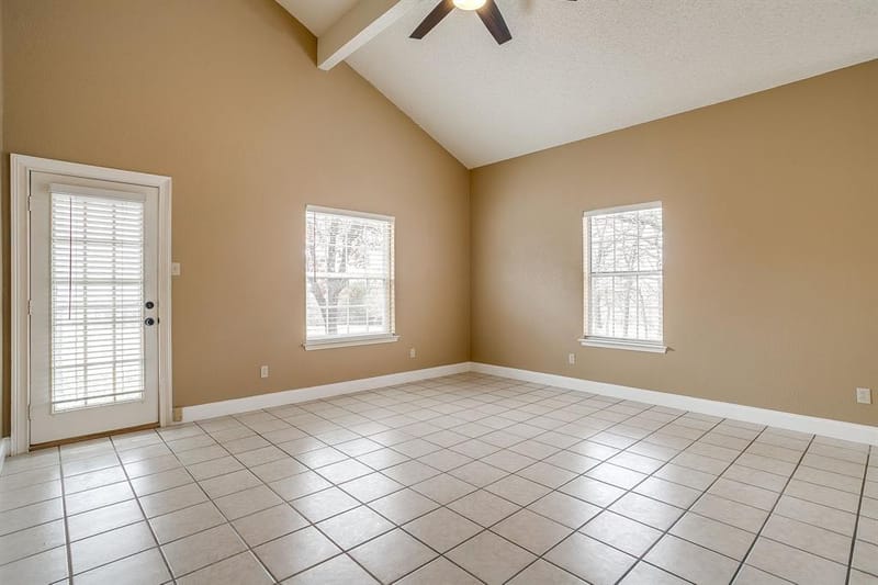 8129 County Road 804, Burleson TX 76028 - Photo 16