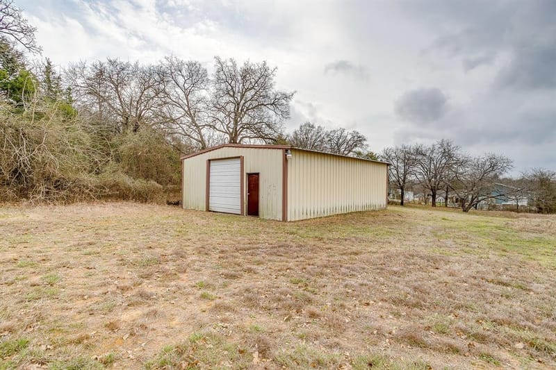 8129 County Road 804, Burleson TX 76028 - Photo 3