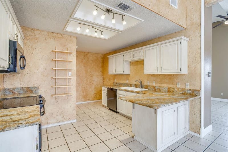 8129 County Road 804, Burleson TX 76028 - Photo 9