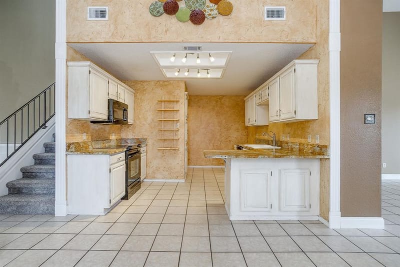 8129 County Road 804, Burleson TX 76028 - Photo 8