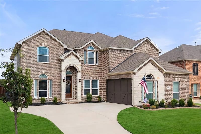 4401 De Bourgh Lane, Mansfield TX 76063