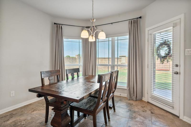 4401 De Bourgh Lane, Mansfield TX 76063 - Photo 14