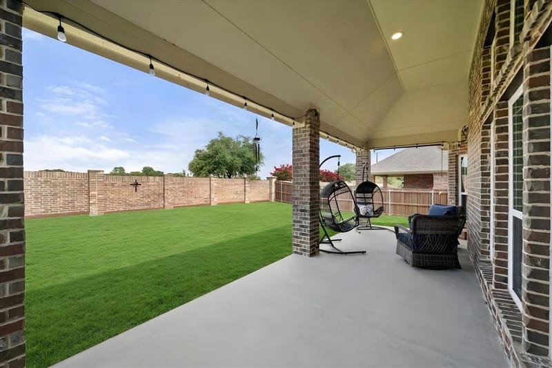 4401 De Bourgh Lane, Mansfield TX 76063 - Photo 35