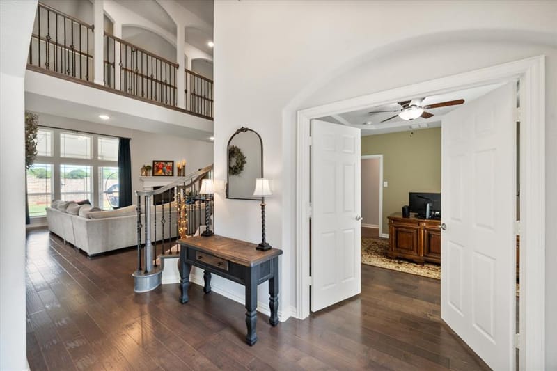 4401 De Bourgh Lane, Mansfield TX 76063 - Photo 8