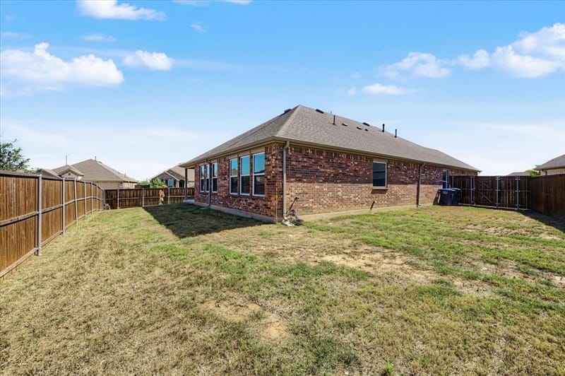 5949 Silverhollow Drive, Fort Worth TX 76137 - Photo 13