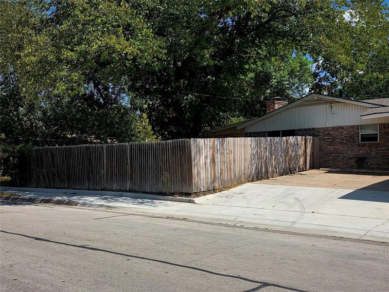 272 Palomino Drive, Saginaw TX 76179 - Photo 23