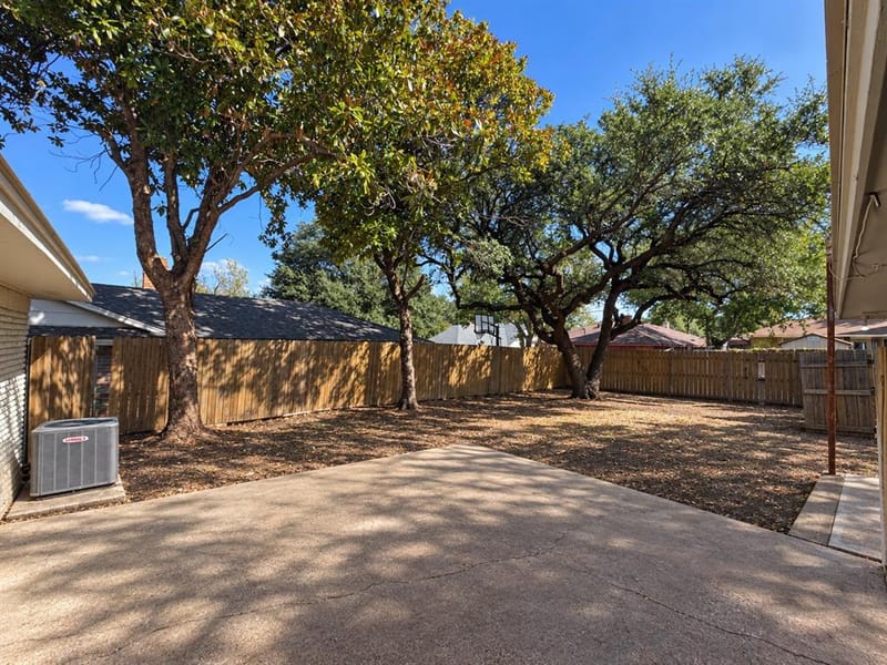 1830 Altadena Lane, Dallas TX 75232 - Photo 16