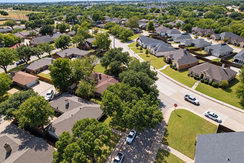 1830 Altadena Lane, Dallas TX 75232 - Photo 4