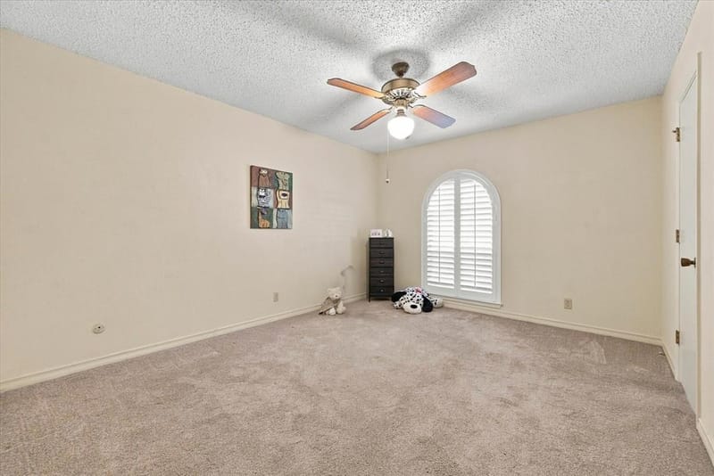 1805 Holm Oak Street, Arlington TX 76012 - Photo 22