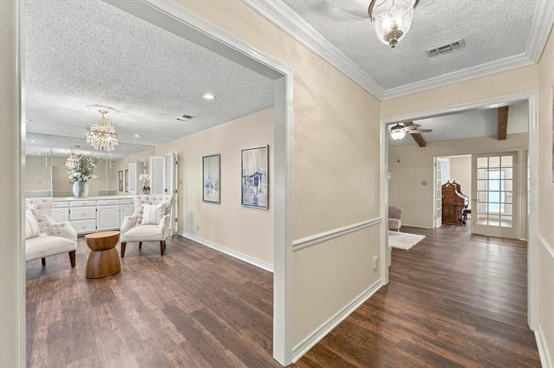 1805 Holm Oak Street, Arlington TX 76012 - Photo 3