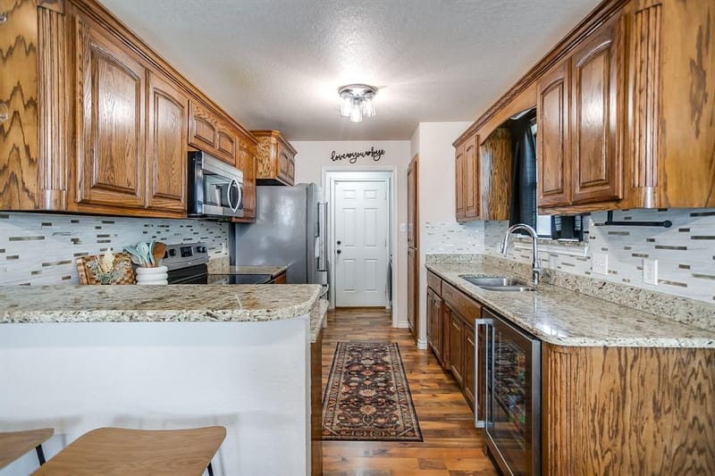 4000 NE 4th Street, Mineral Wells TX 76067 - Photo 5