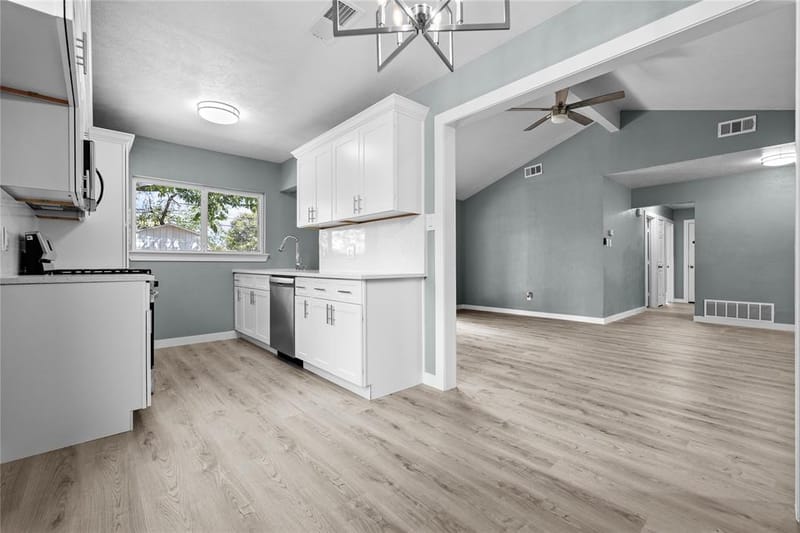 1410 Oakbrook Street, Lancaster TX 75134 - Photo 4
