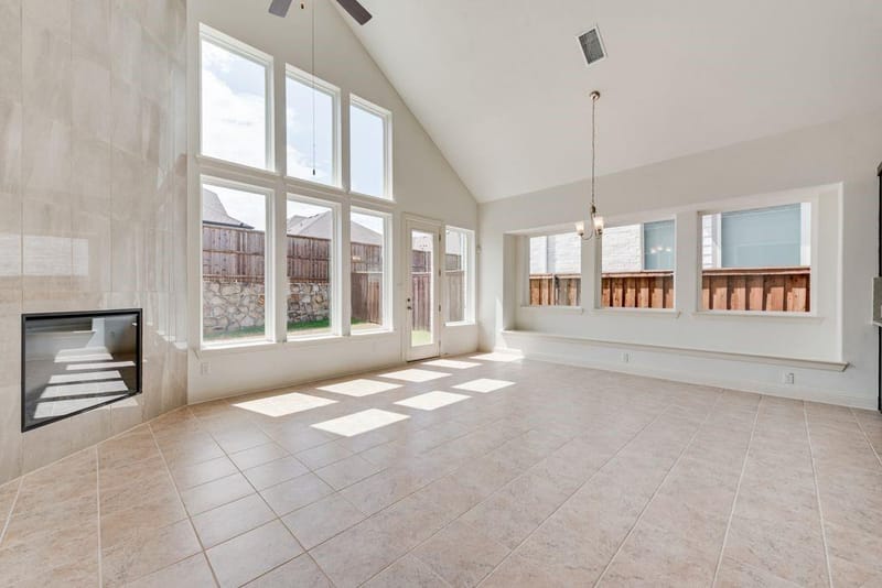 1312 Sundance Lane, Justin TX 76247 - Photo 7