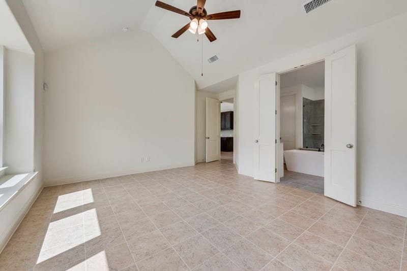 1312 Sundance Lane, Justin TX 76247 - Photo 18
