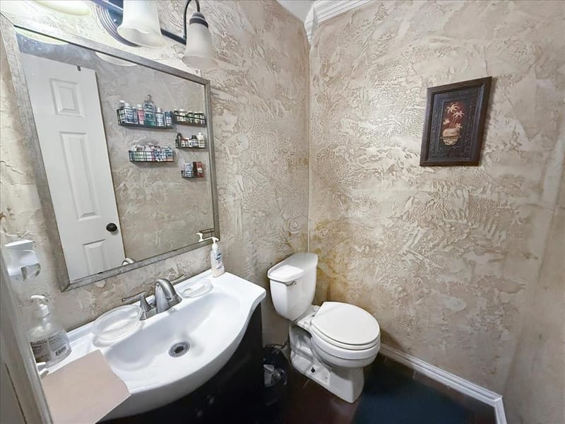 705 Parker Circle, Garland TX 75040 - Photo 27
