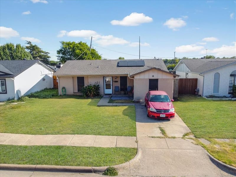 705 Parker Circle, Garland TX 75040 - Photo 2