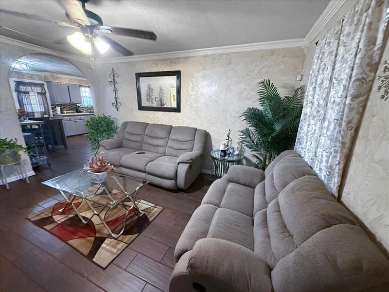 705 Parker Circle, Garland TX 75040 - Photo 20