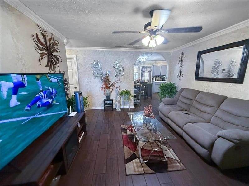 705 Parker Circle, Garland TX 75040 - Photo 21