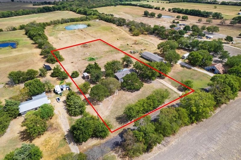 4251 County Road 4413, Commerce TX 75428 - Photo 35