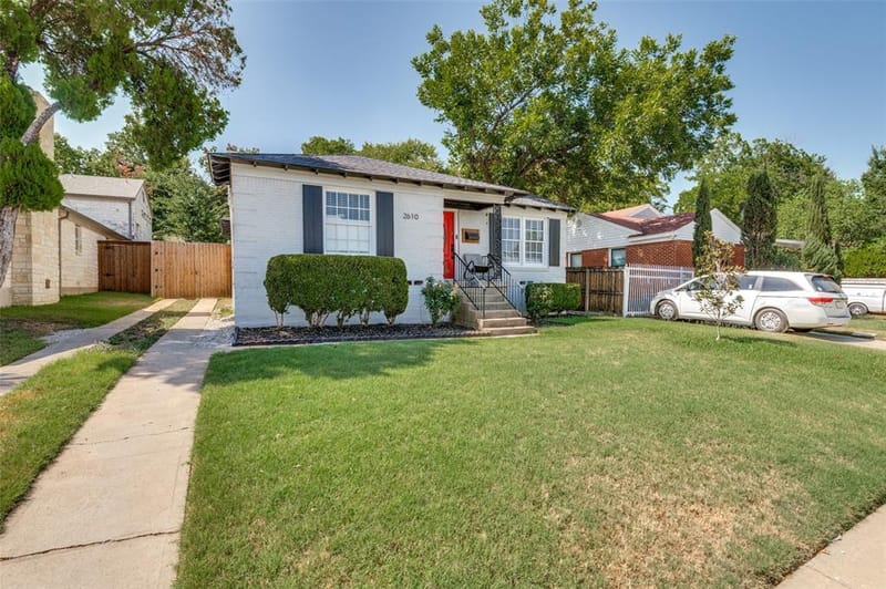 2610 Alco Avenue, Dallas TX 75211 - Photo 3