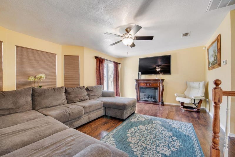 6405 Creekbend Court, Arlington TX 76001 - Photo 17