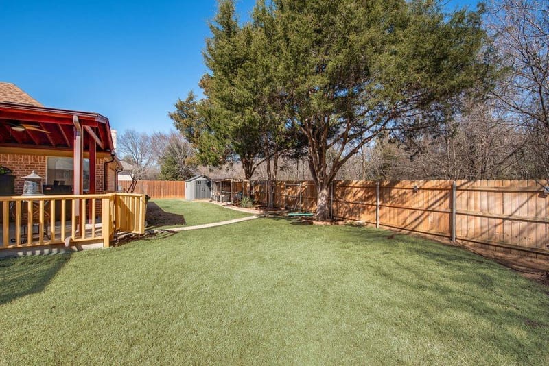 6405 Creekbend Court, Arlington TX 76001 - Photo 25