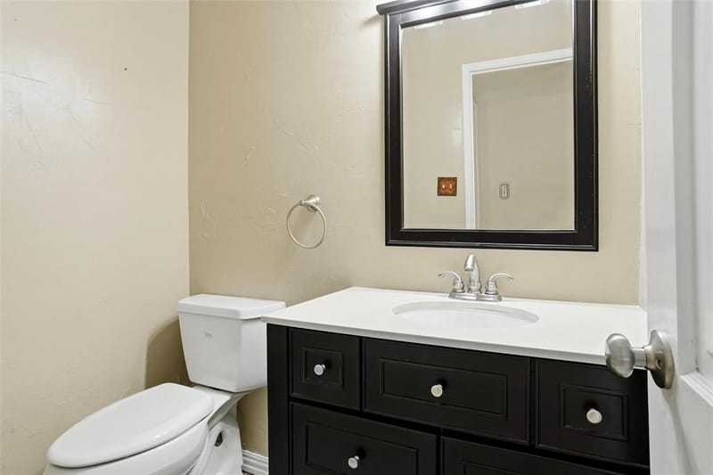 3701 Windsong Lane, Bedford TX 76021 - Photo 22