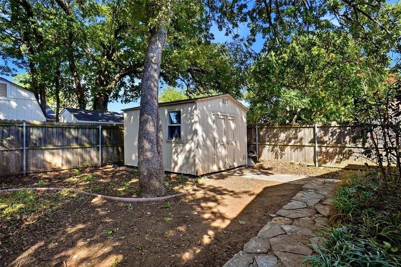 3701 Windsong Lane, Bedford TX 76021 - Photo 24