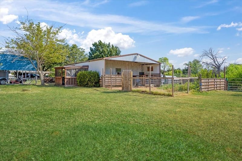 7634 Preston Road, Denison TX 75020 - Photo 31