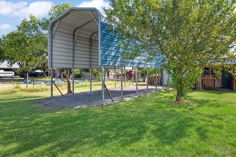 7634 Preston Road, Denison TX 75020 - Photo 4
