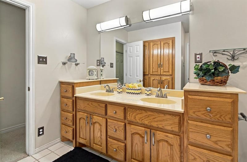408 Englewood Lane, Hurst TX 76053 - Photo 20