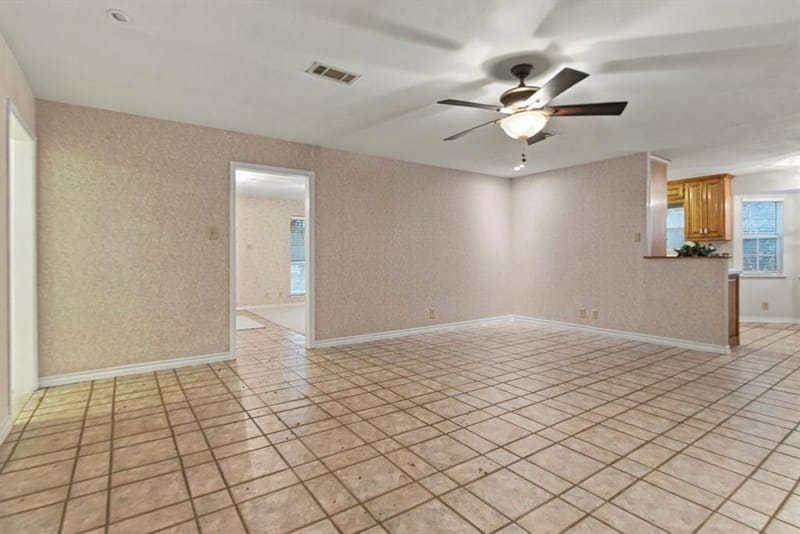 408 Englewood Lane, Hurst TX 76053 - Photo 10