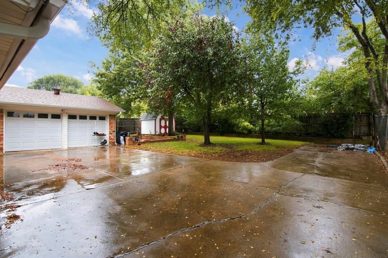 408 Englewood Lane, Hurst TX 76053 - Photo 29