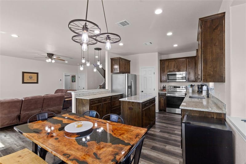 5720 County Road 1017, Joshua TX 76058 - Photo 9