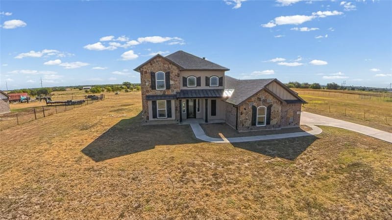 5720 County Road 1017, Joshua TX 76058 - Photo 33