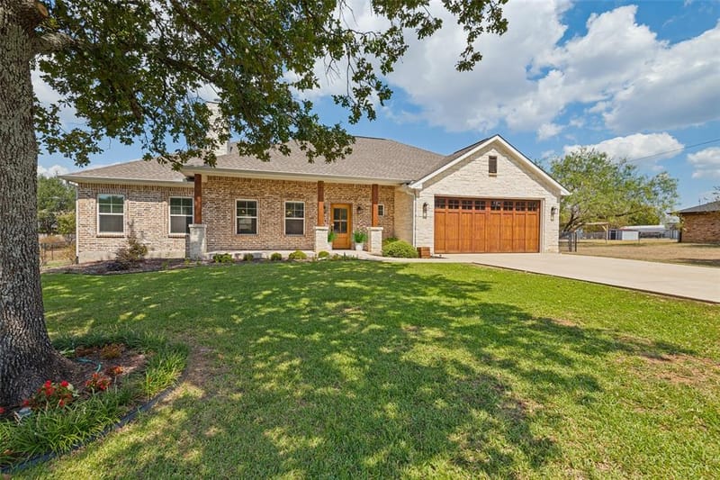 108 Rye Place, Gun Barrel City TX 75156 - Photo 2