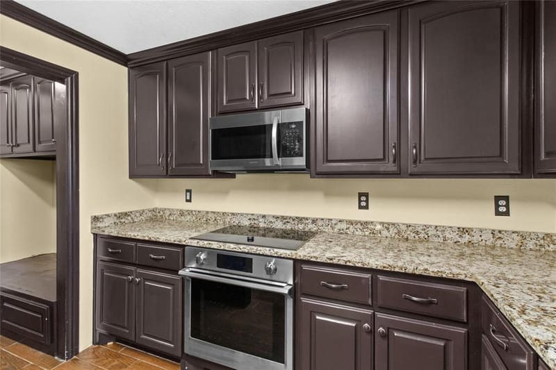 1312 Erin Court, Burleson TX 76028 - Photo 12
