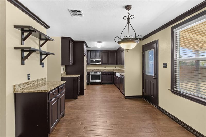 1312 Erin Court, Burleson TX 76028 - Photo 9