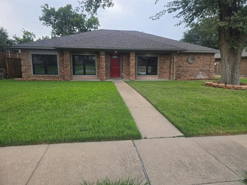 913 Filmore Drive, Plano TX 75025 - Photo 4