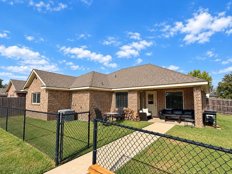200 Church Avenue, Waco TX 76706 - Photo 17