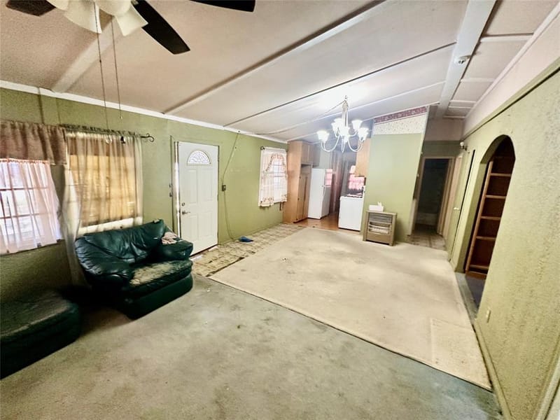 1310 Crest Park Drive, Mesquite TX 75149 - Photo 4