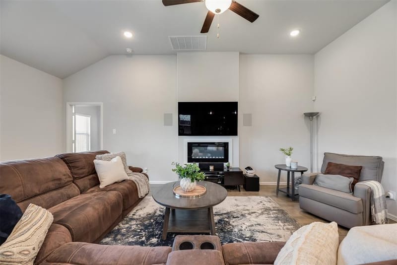 14137 Birch Farm Drive, Pilot Point TX 76258 - Photo 18
