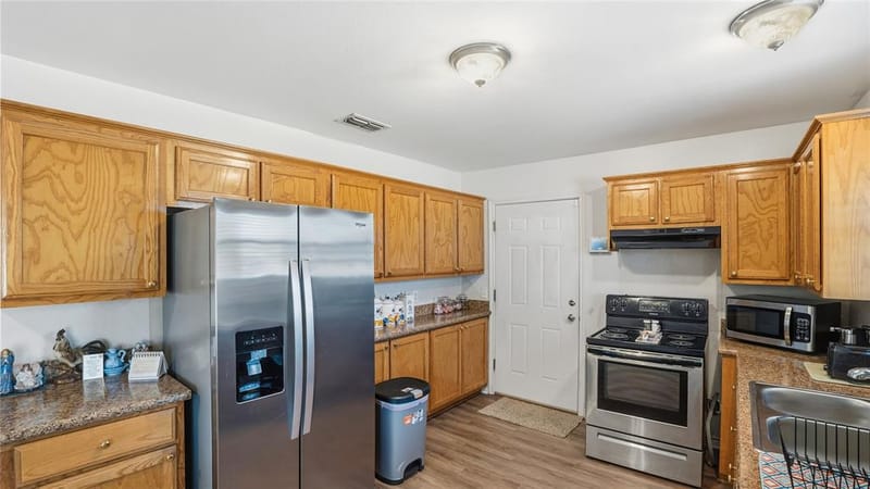 221 PRIVATE ROAD 8774, Ben Wheeler TX 75754 - Photo 6