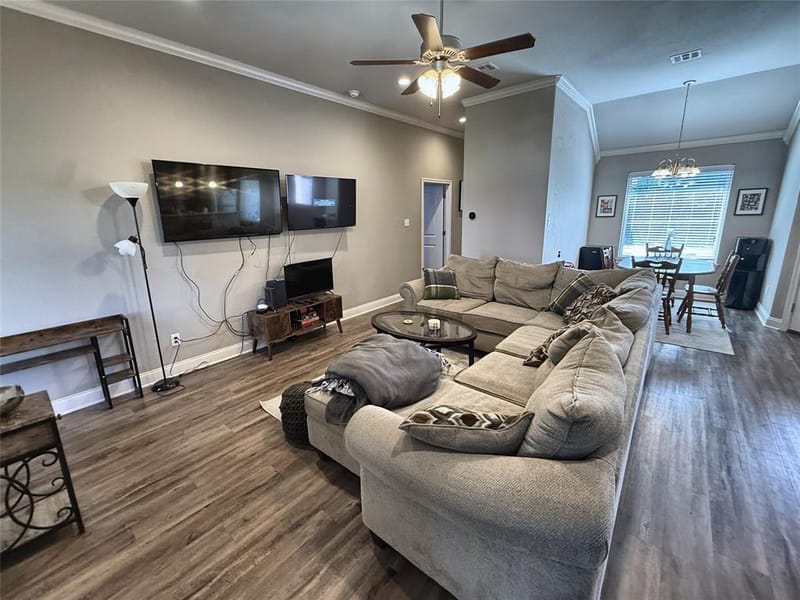 208 Church Avenue, Waco TX 76706 - Photo 8