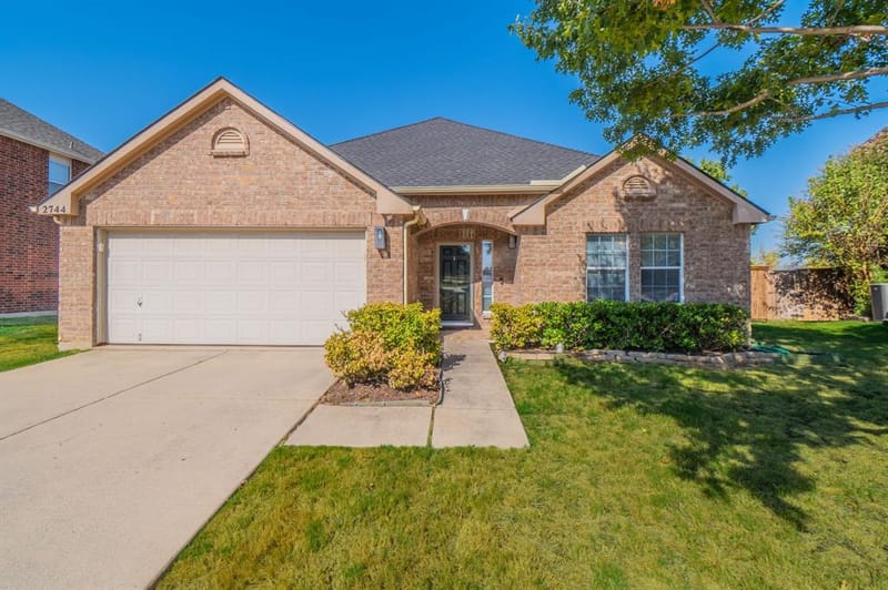 2744 Winterberry Lane, Little Elm TX 75068