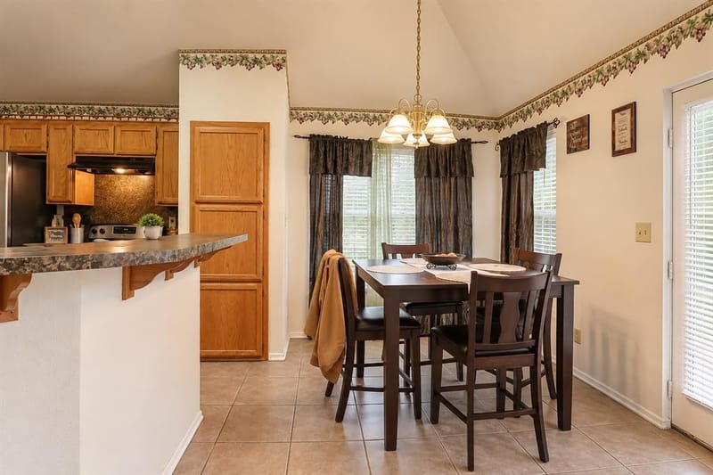 203 Knight Lane, Waco TX 76705 - Photo 6