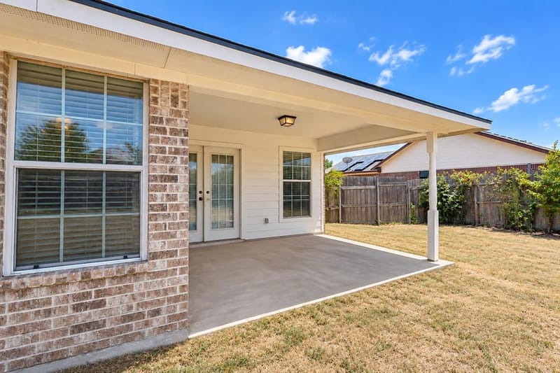 203 Knight Lane, Waco TX 76705 - Photo 14