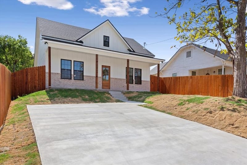 2704 Clay Avenue, Waco TX 76711 - Photo 30