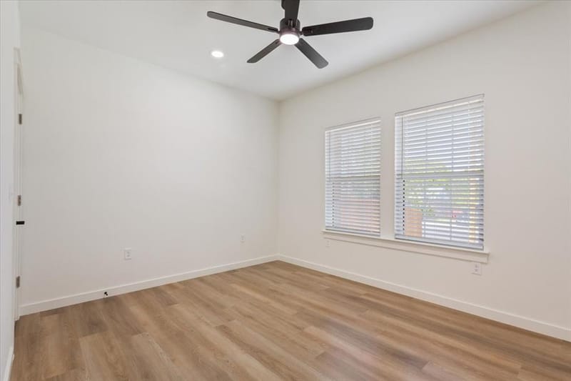2704 Clay Avenue, Waco TX 76711 - Photo 18