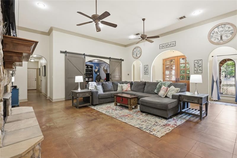 13989 Windham Drive, Van Alstyne TX 75495 - Photo 6